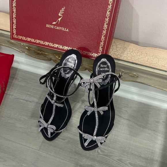 Black beads shoes - Picture 3 of 5